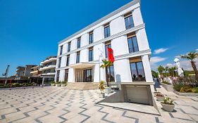 Fiore Hotel
